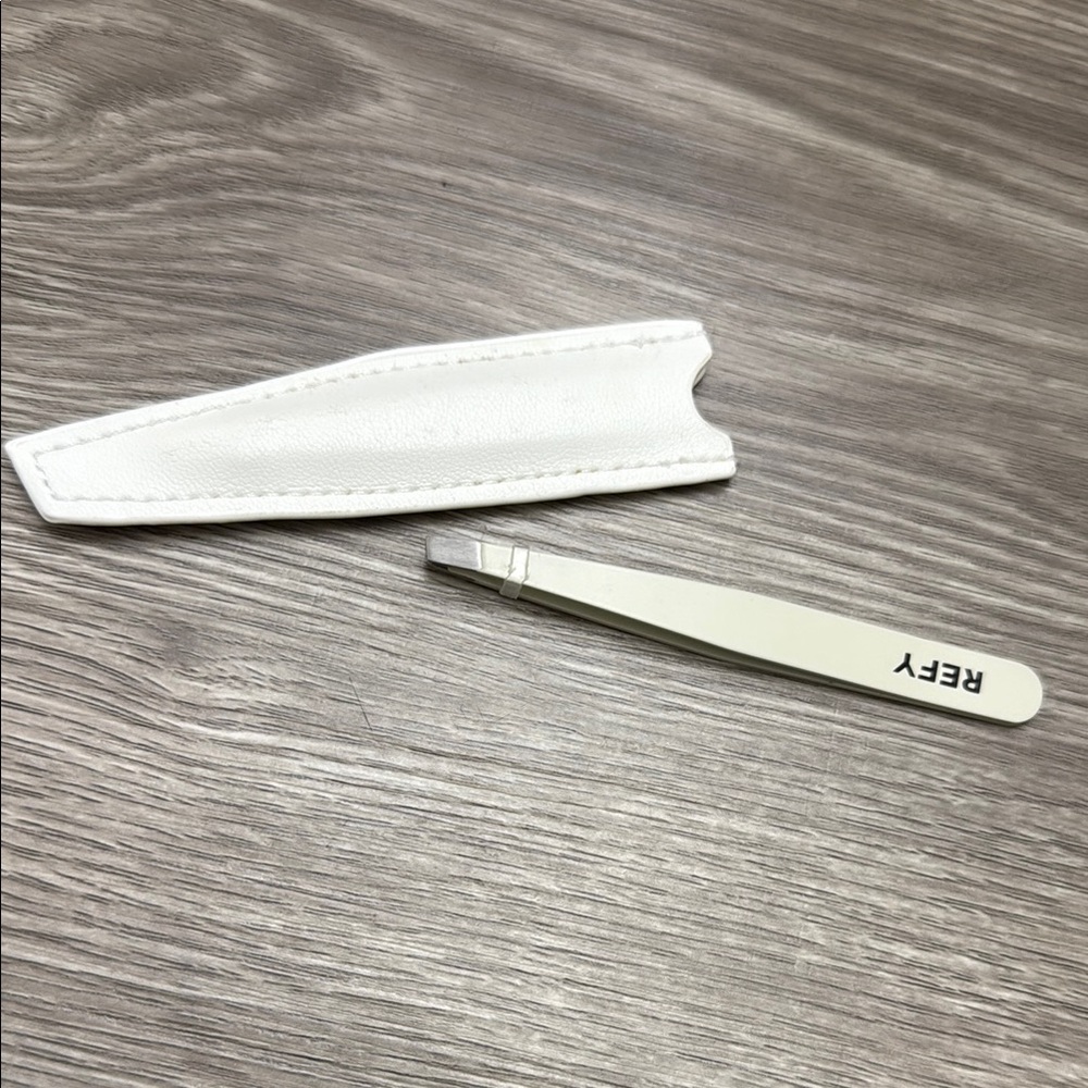 REFY slant tweezers